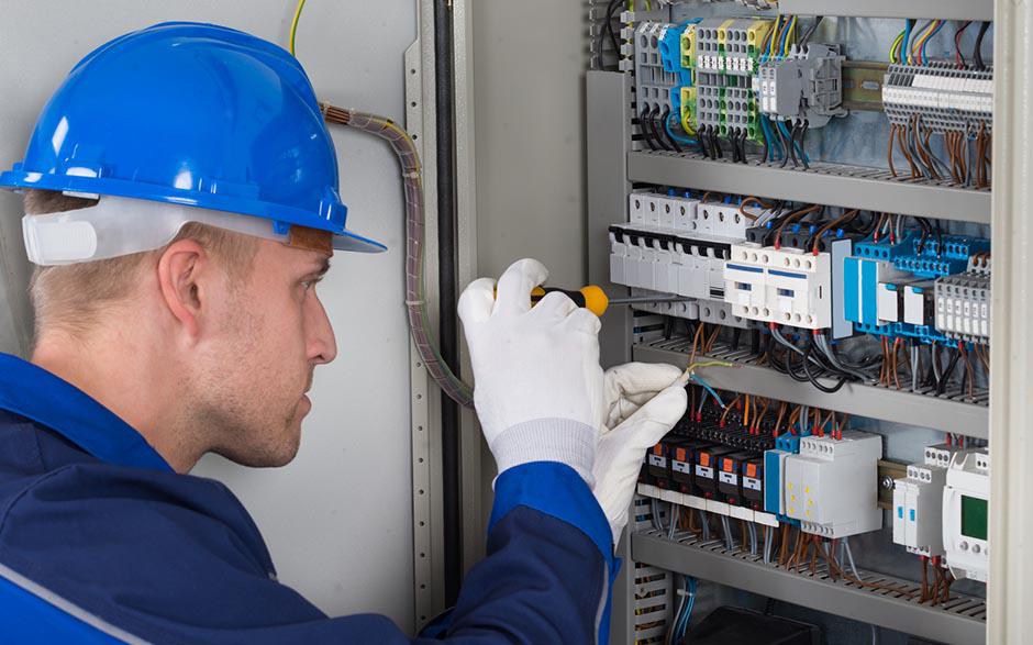 travail électricien Le Raincy